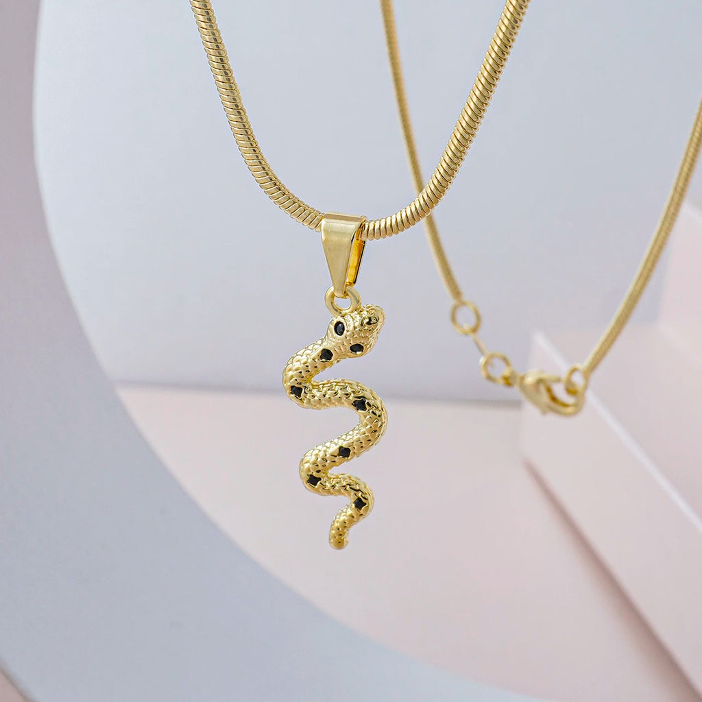 Dije Serpiente Negra - Orux, oro laminado 18K - foto 3