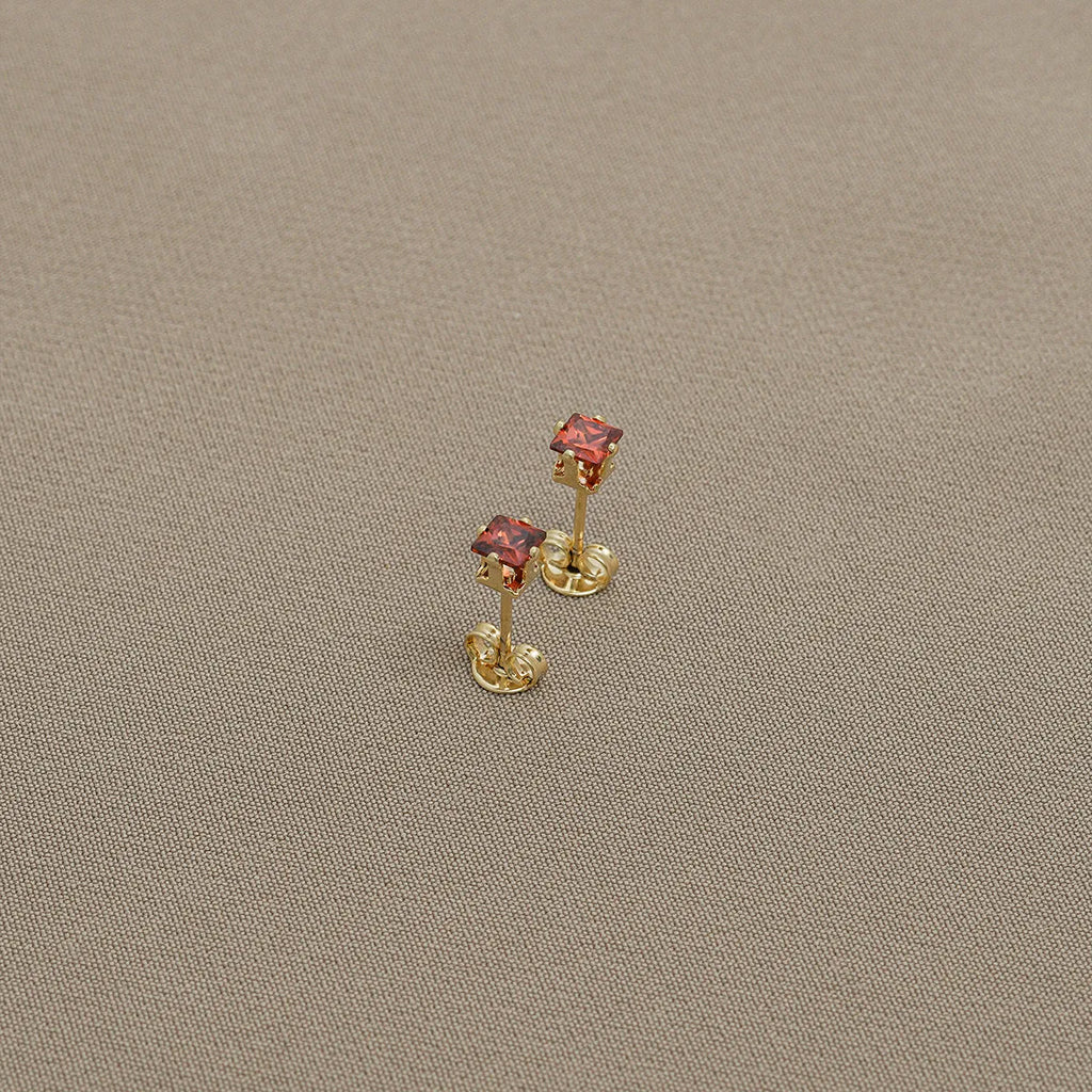 Arete Topo Circón Cuadrado Rojo