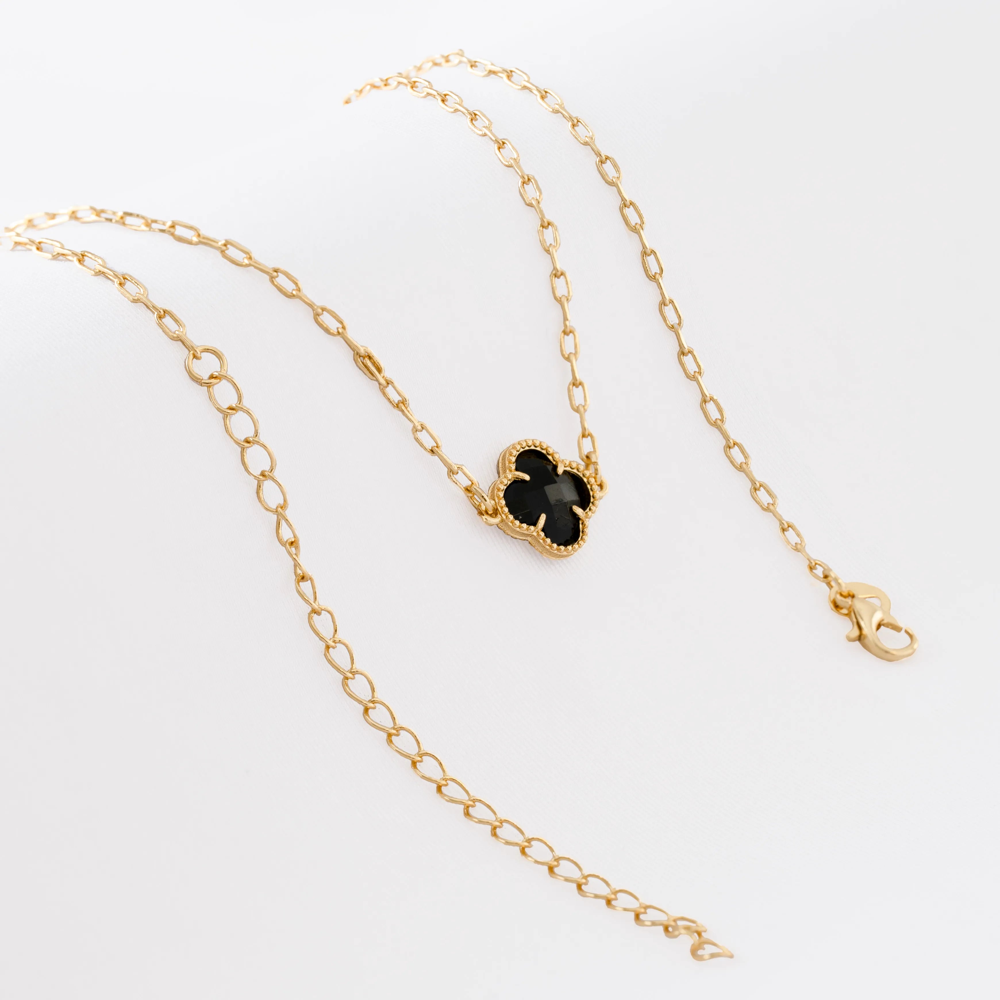 Gargantilla VC Negro 42 Cms + Extensor