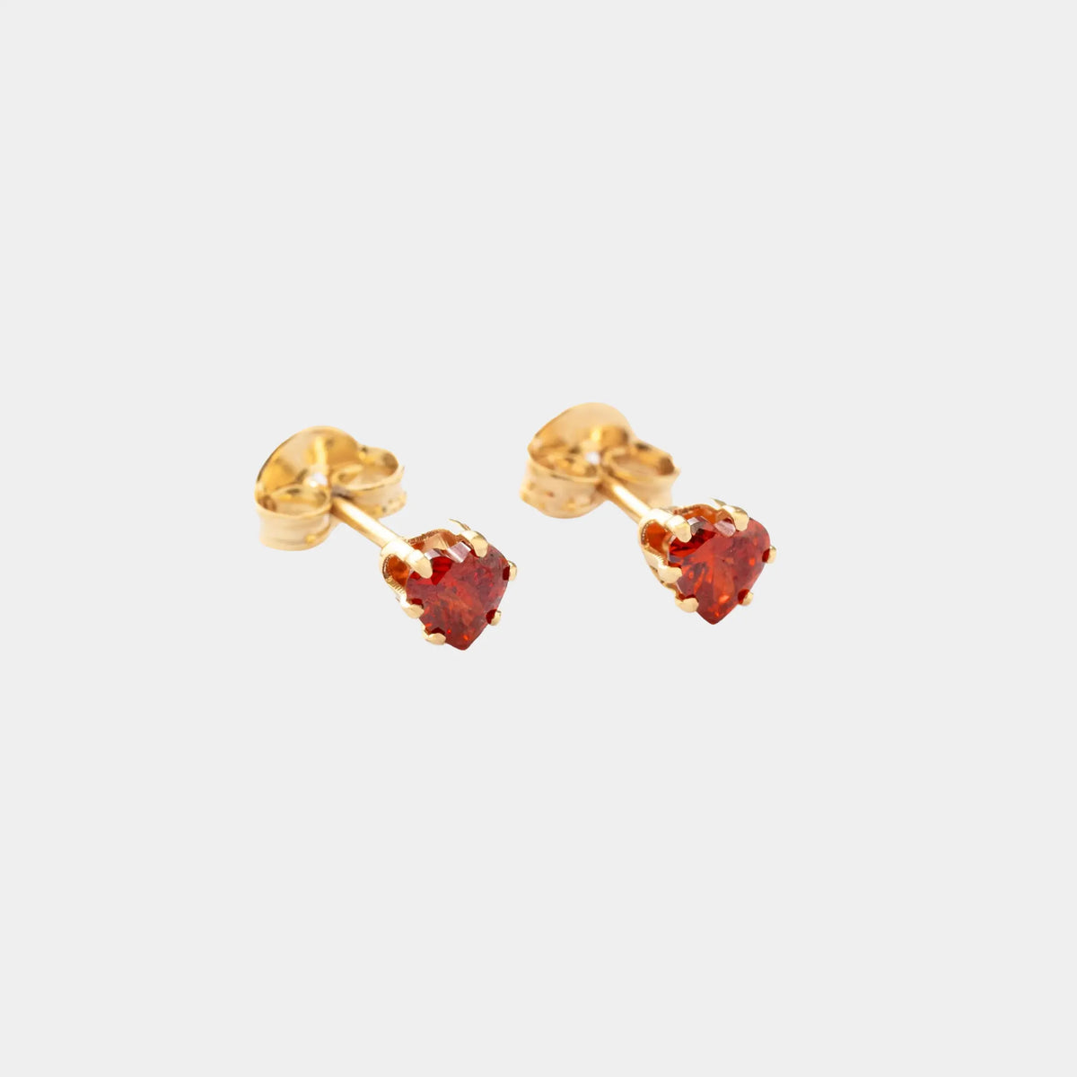 Arete Topo Circonia Corazón Rojo