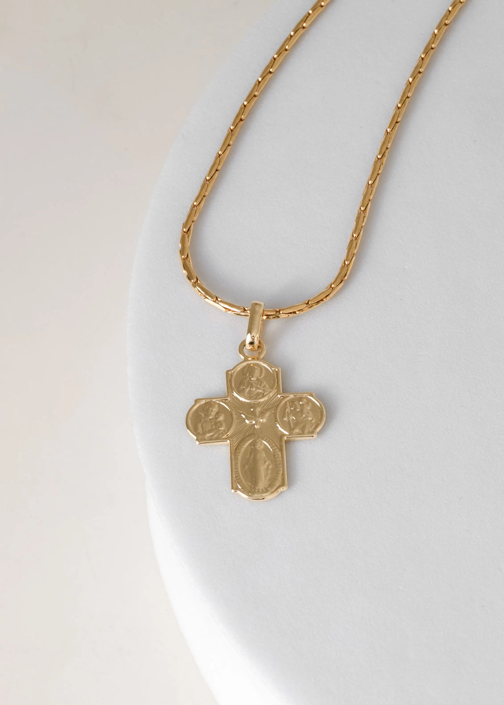 Dije El Viajero - Orux, oro laminado 18K - foto 1