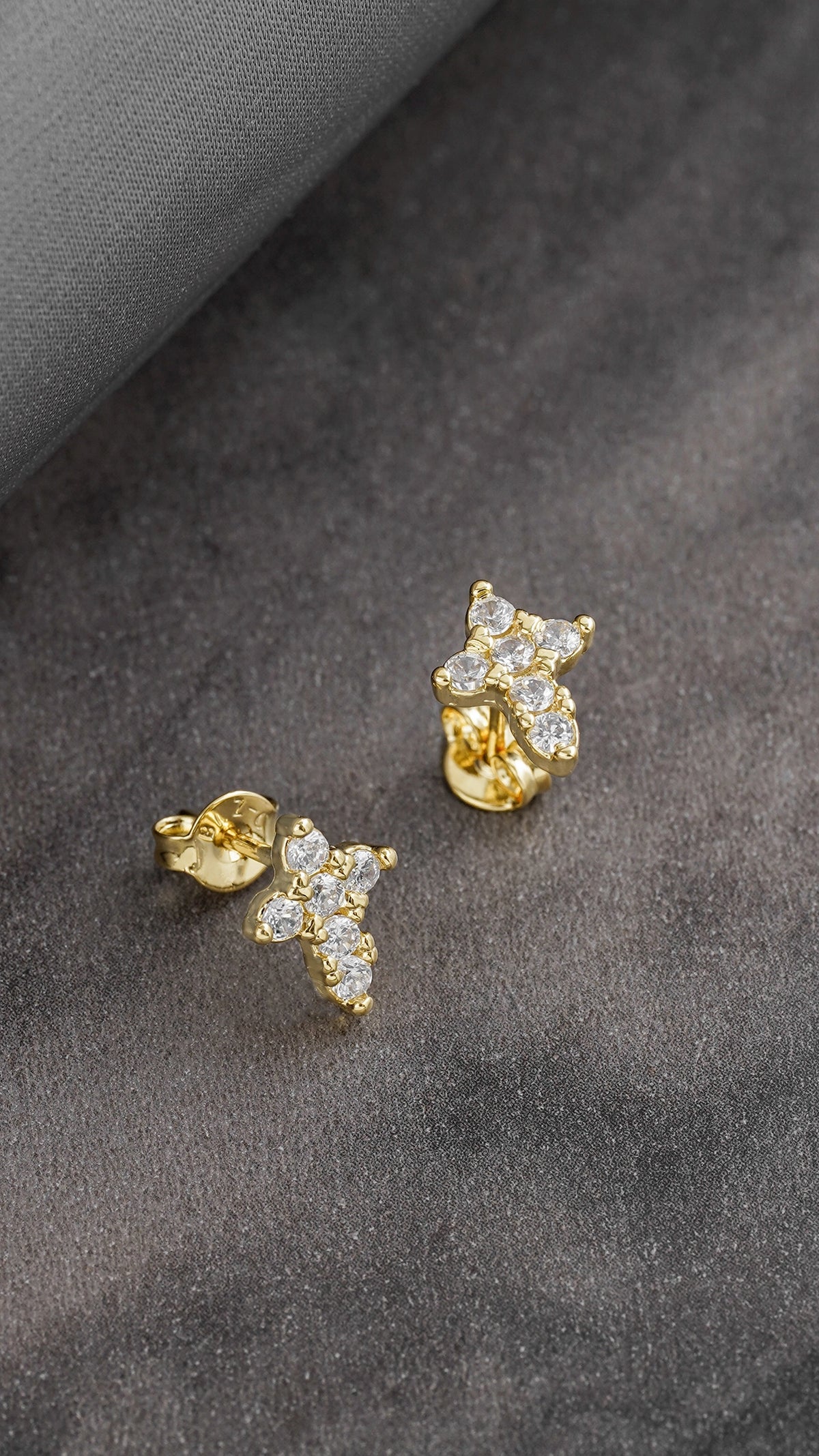 Promo Arete Cruz 6 Circonas + Arete Guadalupe Finita